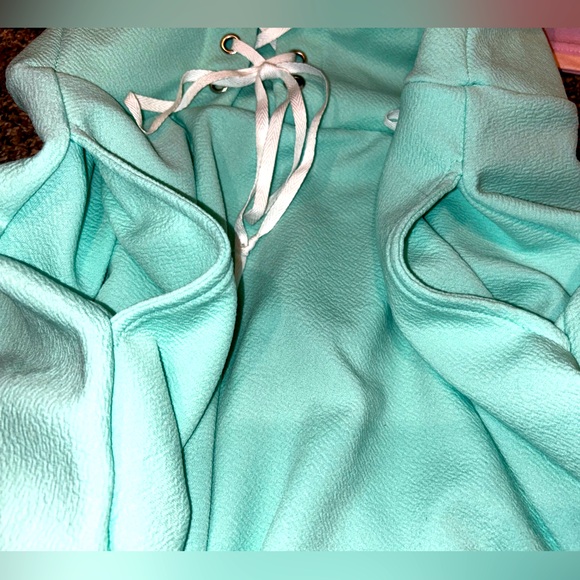 NWT HOT TOPIC SPRING/SUMMER Shirt&Skirt outfit - Picture 5 of 7